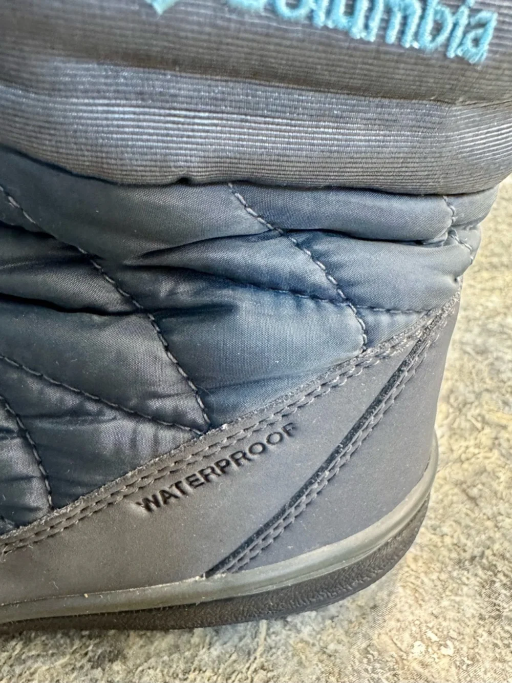 Women’s Columbia Quilted Waterproof Winter Boots 5.5